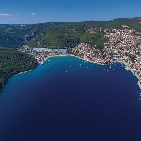 Apartman Two-bedroom In Kršan